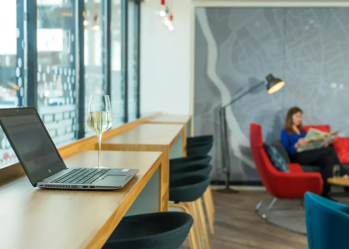 Holiday Inn Express Bristol City Centre By Ihg